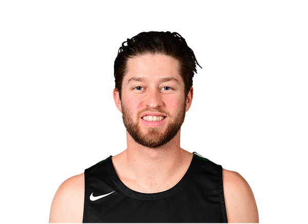 Ian Sistare headshot
