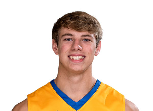 Connor Klementowicz headshot