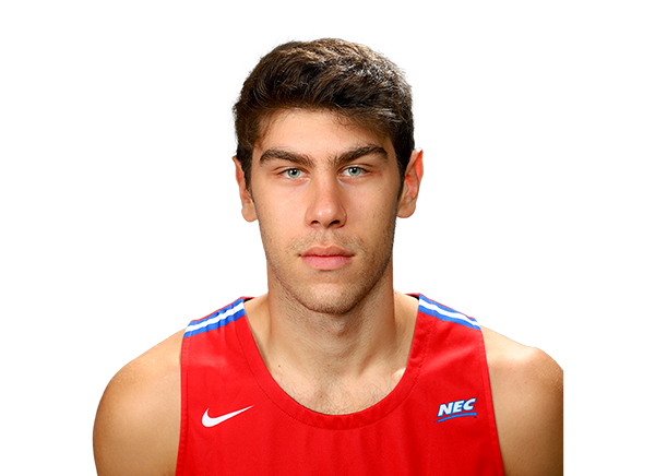 Deniz Celen headshot