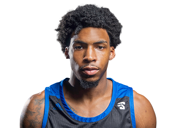 Evan Clayborne headshot