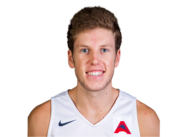 Zach Farquhar headshot