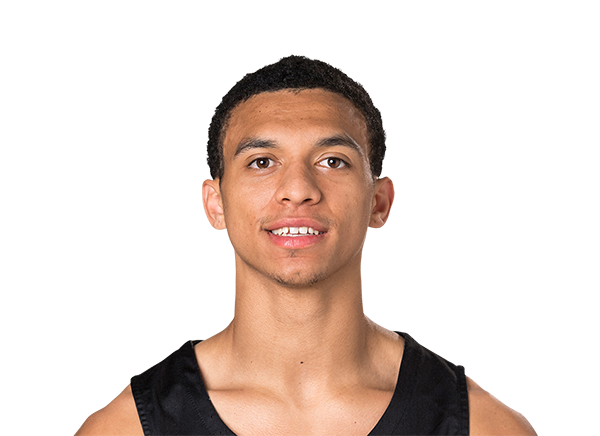 Dylan Sheehy-Guiseppi headshot