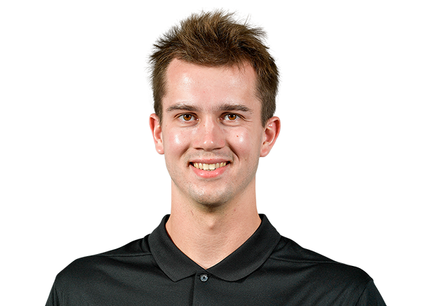 Nicholas Kratholm headshot