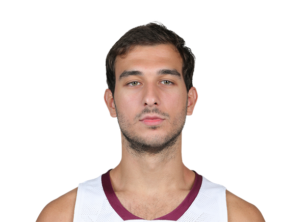 Ivan Raut headshot