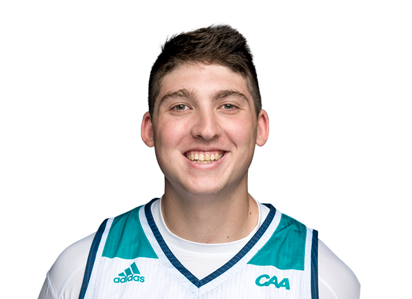 Carter Skaggs headshot