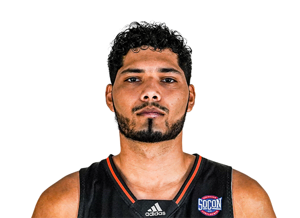 Luis Hurtado Jr. headshot