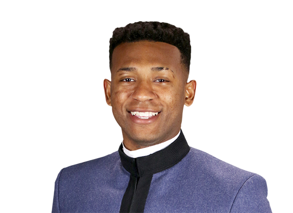 Alex Reed headshot