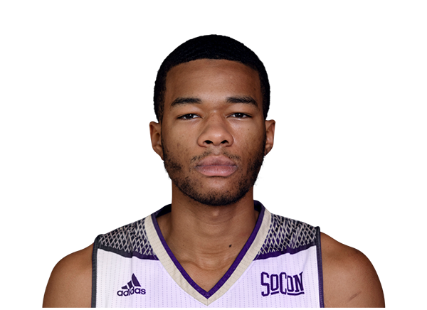 Marcus Thomas headshot