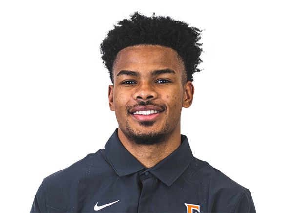 Damari Milstead headshot