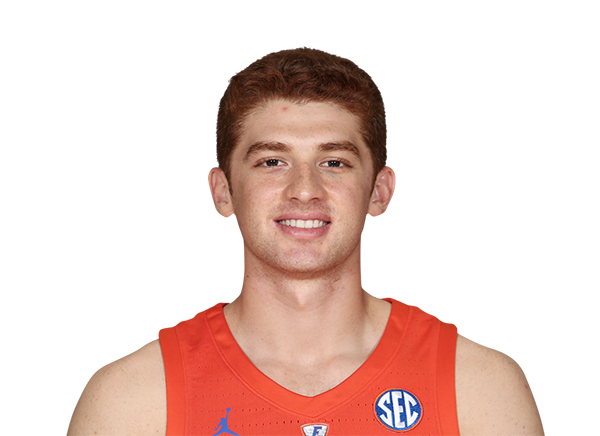 Andrew Fava headshot