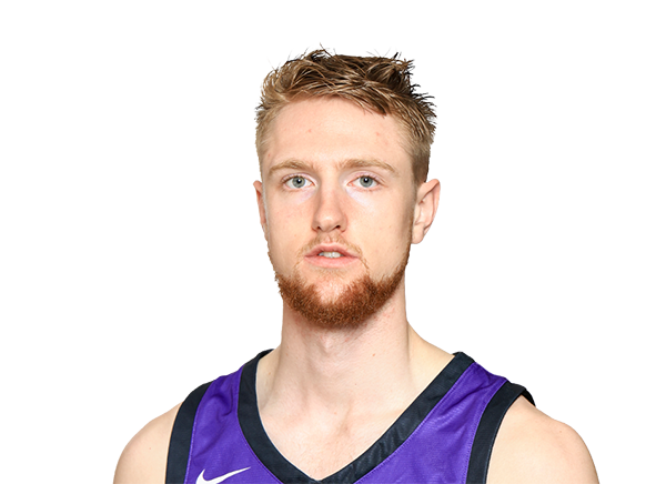 Kristian Sjolund headshot