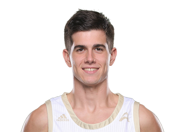 Aleksa Matic headshot