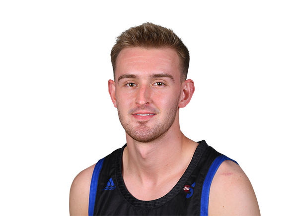 Tristen Becker headshot