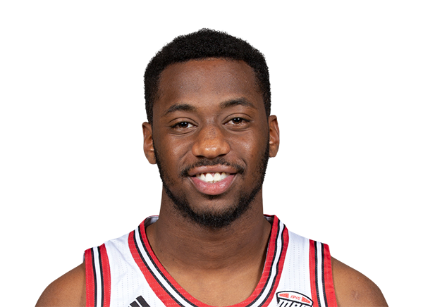 Alize Travis headshot