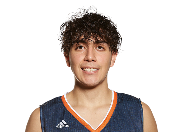 Mateo Escheik headshot