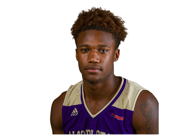 Jael Scott headshot