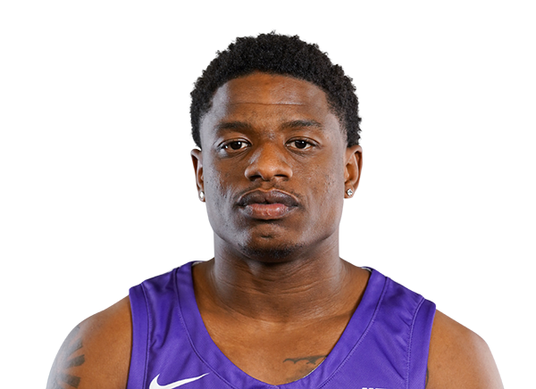 Damien Daniels headshot