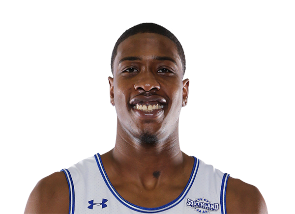 Amari Haynes headshot