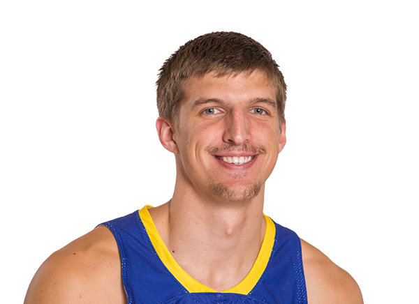 Aaron Fiegen headshot