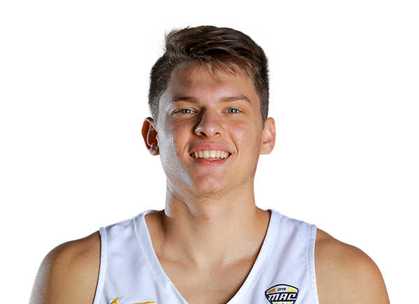 Luke Maranka headshot