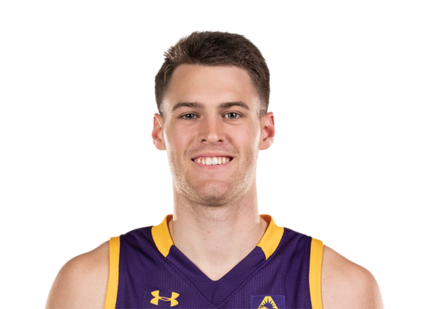 Carson Cary headshot