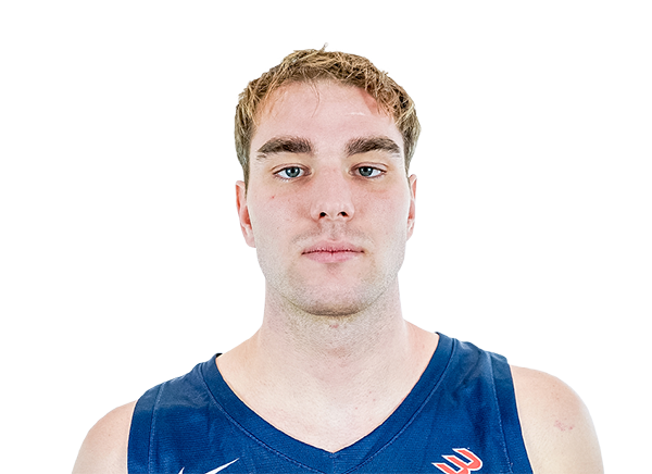 Zachary Visentin headshot