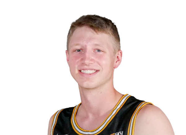 Gabe Quinnett headshot