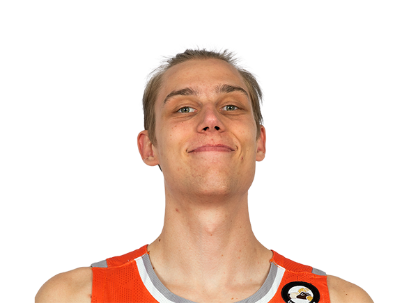 Kuba Karwowski headshot