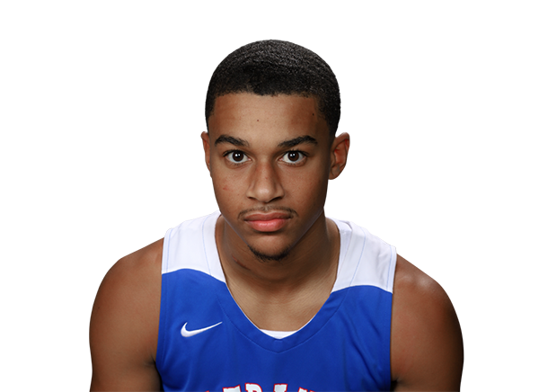 Alex May headshot