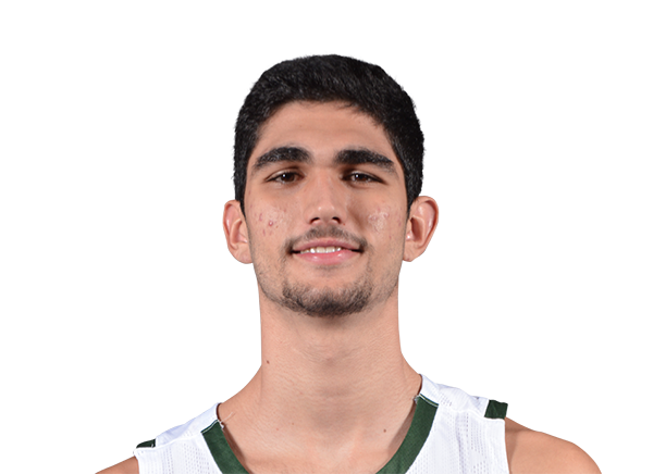 Santi Aldama headshot