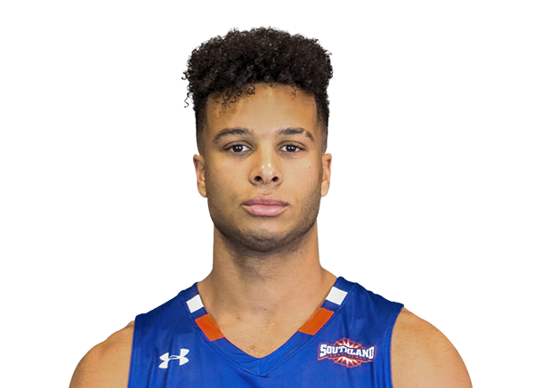 Zion Tordoff headshot