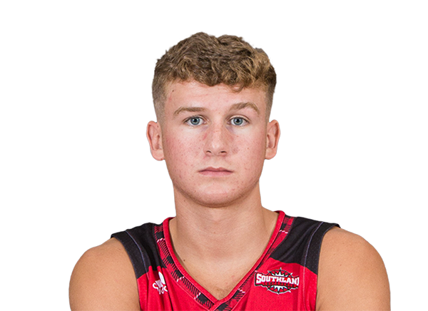 Drew Lutz headshot