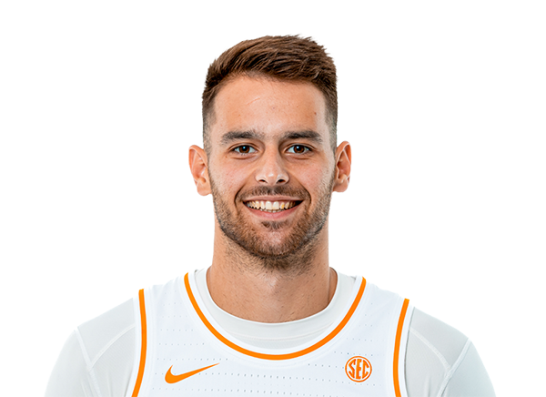 Santiago Vescovi headshot