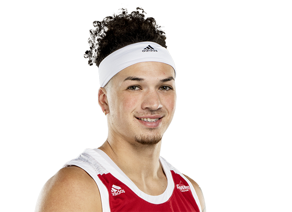 Mason Archambault headshot