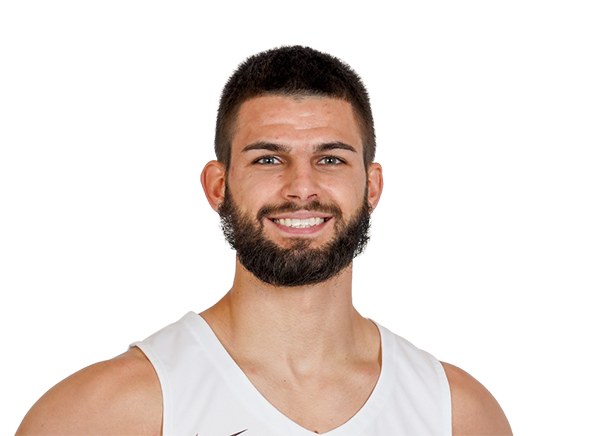 Tyler Brown headshot