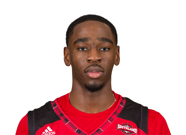 Bradley Akhile headshot