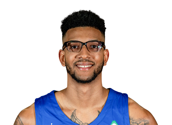 Carlos Rosario headshot
