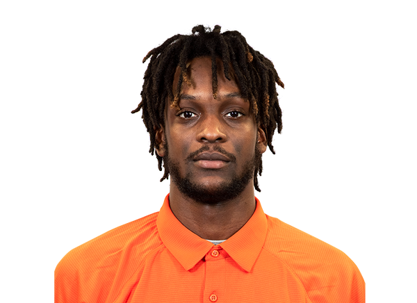 Manny Crump headshot