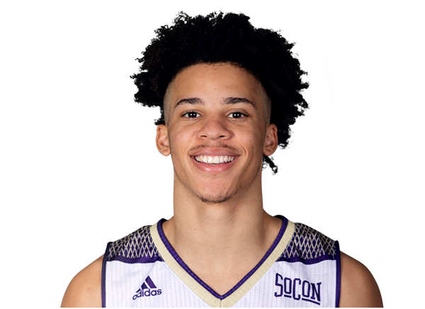Kennedy Miles headshot