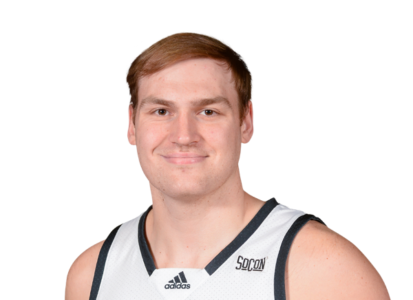 Kyler Filewich headshot