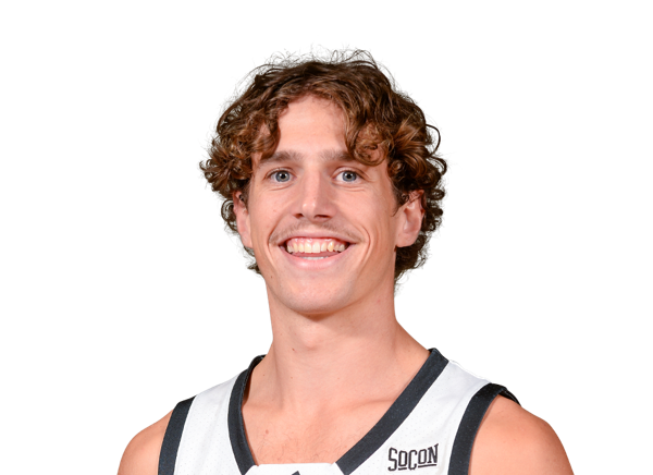 Dillon Bailey headshot