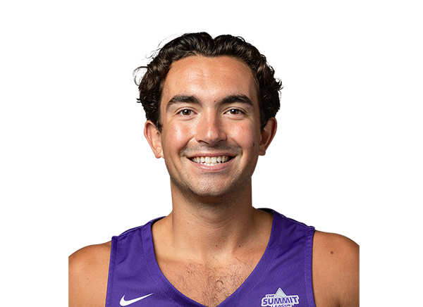 Zach Theisen headshot