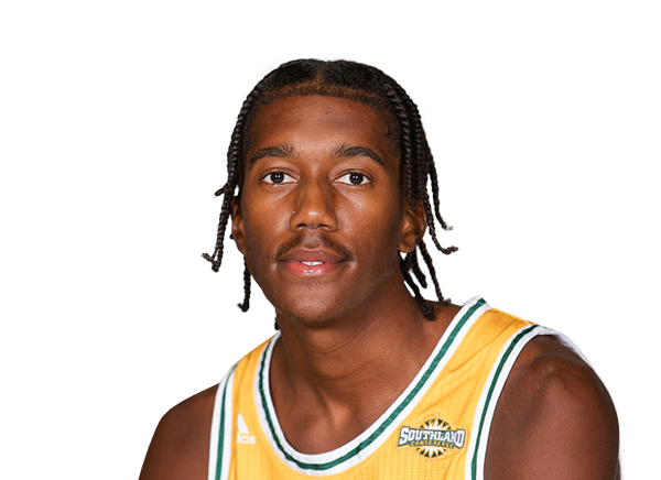 Jalyn Hinton headshot