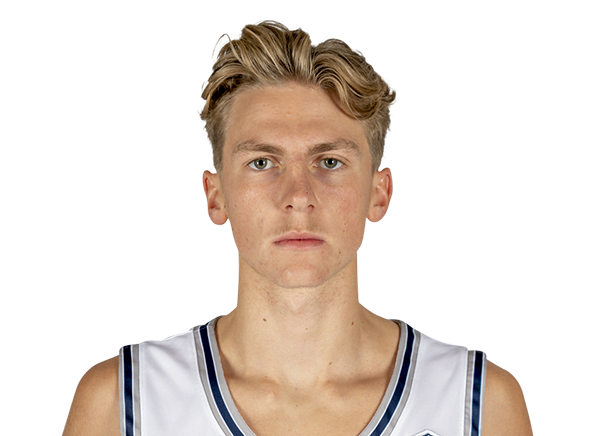 Conner Gillis headshot