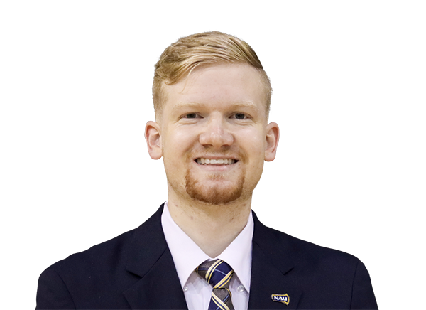 Mason Stark headshot