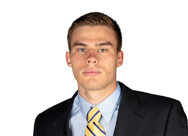 Cody Mains headshot