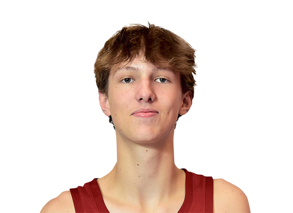 Shae Korpela headshot