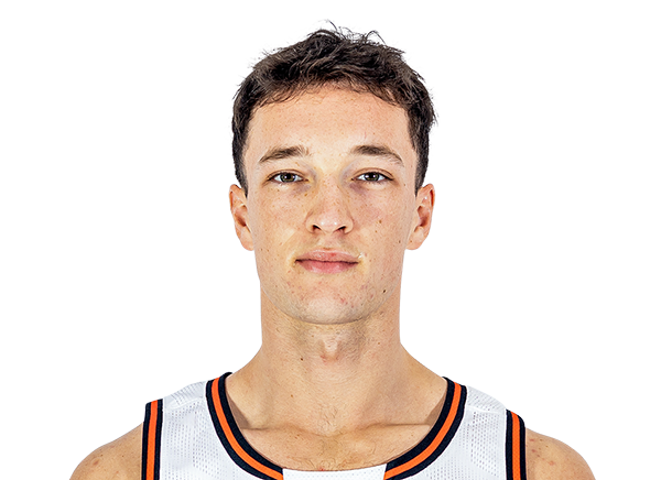 Cameron Huefner headshot