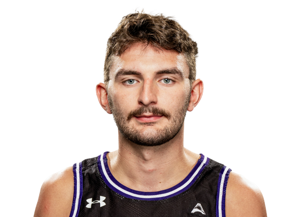 Rylan Houck headshot
