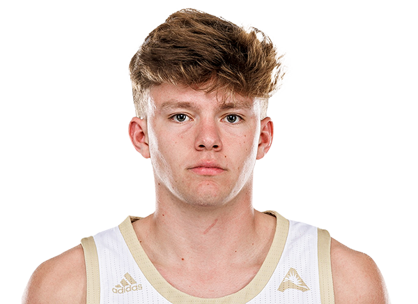 Aidan Kuhl headshot